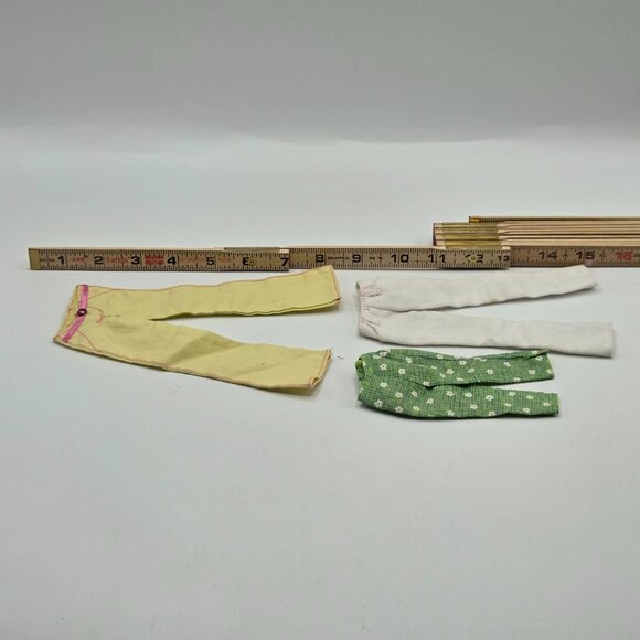 Vintage Mattel Barbie Doll Pants Set: Yellow Flared Green Floral Capris White Tr - Picture 3 of 3